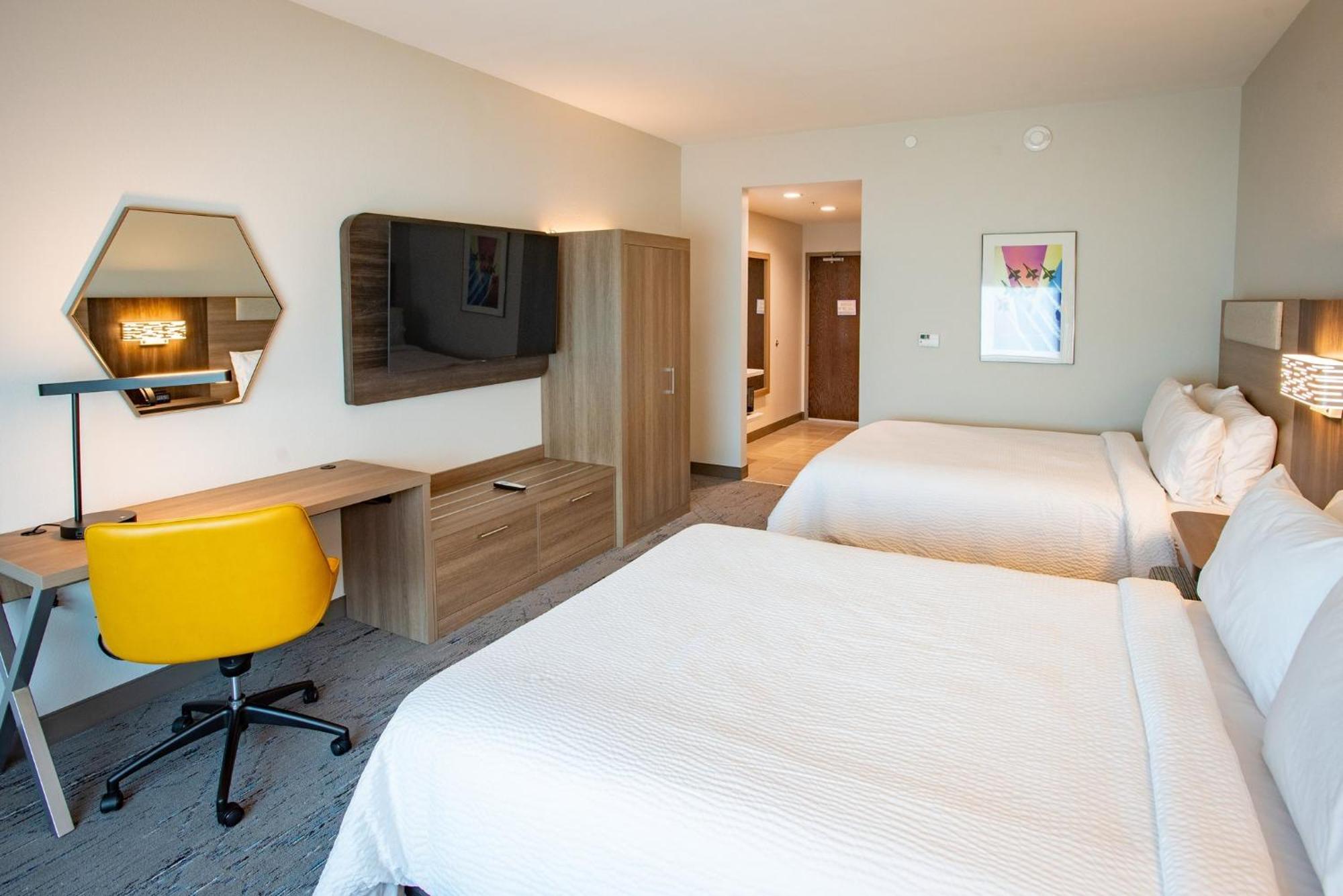 Holiday Inn Express & Suites Pensacola Airport North - I-10 By Ihg Ferry Pass Exteriér fotografie